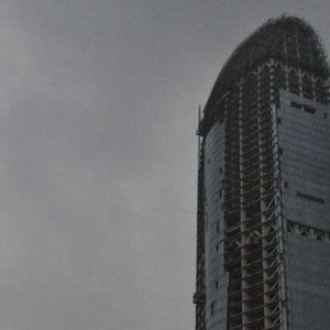 海南第一高楼的某国际广场酷似生殖器 市民称“好扎眼”