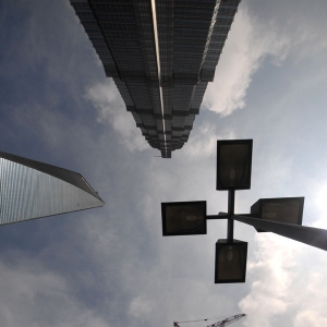 “中国第一高楼”上海中心大厦主楼核心筒高度突破100米
